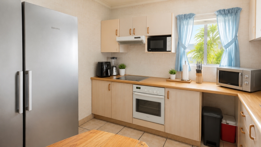 5 Bedroom Property for Sale in Outeniqua Strand Western Cape